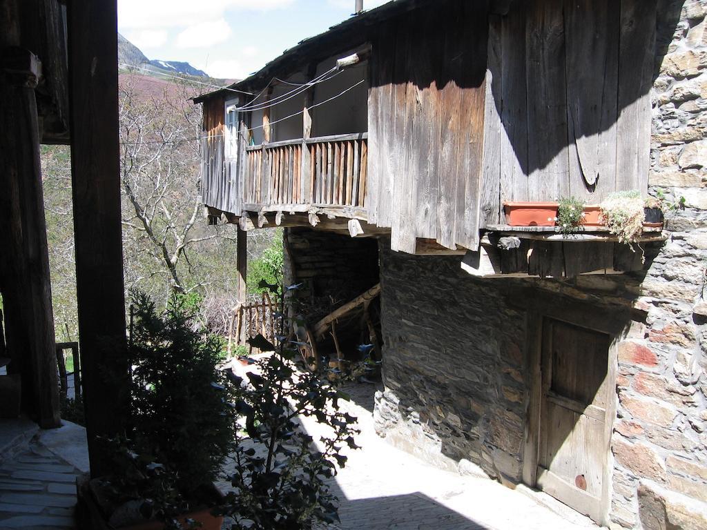 דירות פניילבה דה סנטיאגו Casa Turpesa מראה חיצוני תמונה